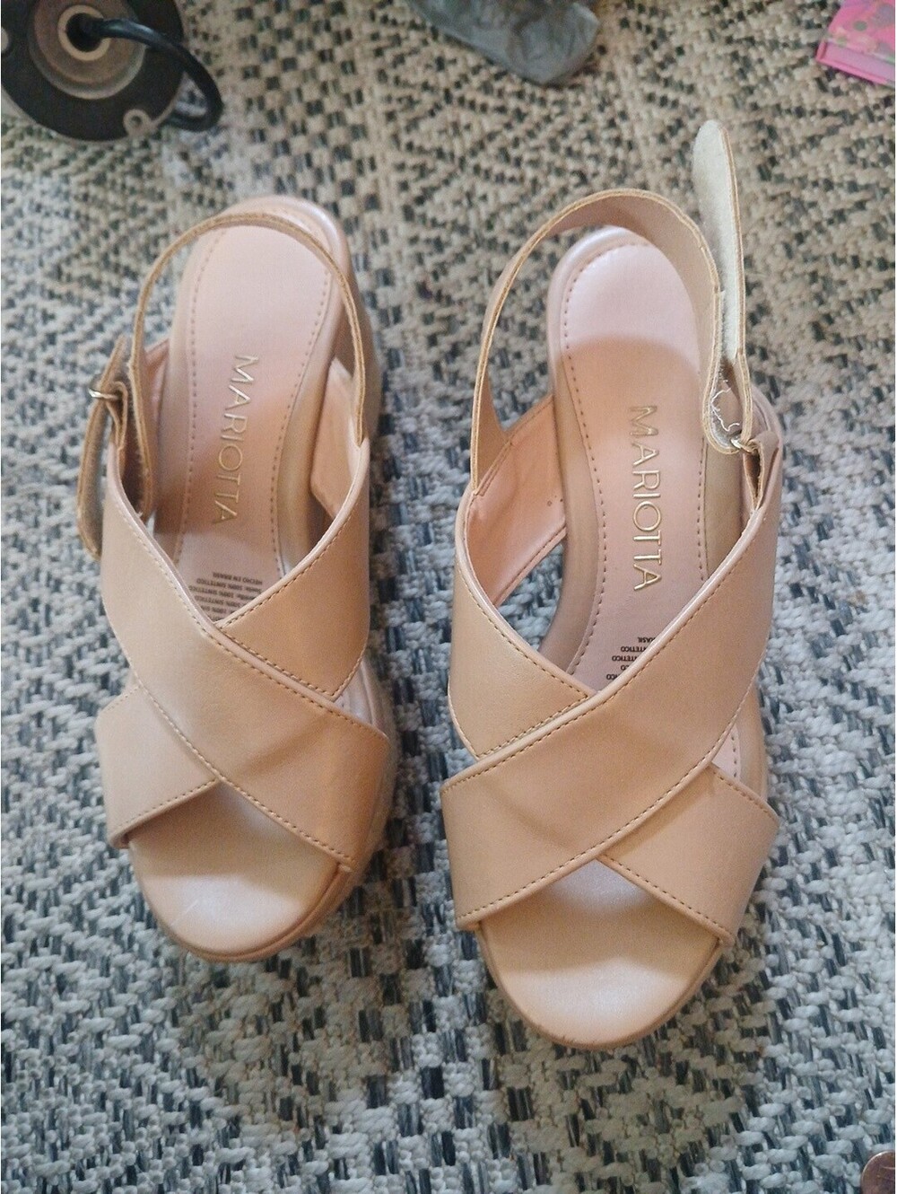 Mariotta Crisscross Strap Espadrille Wedge Sandals — Size 6